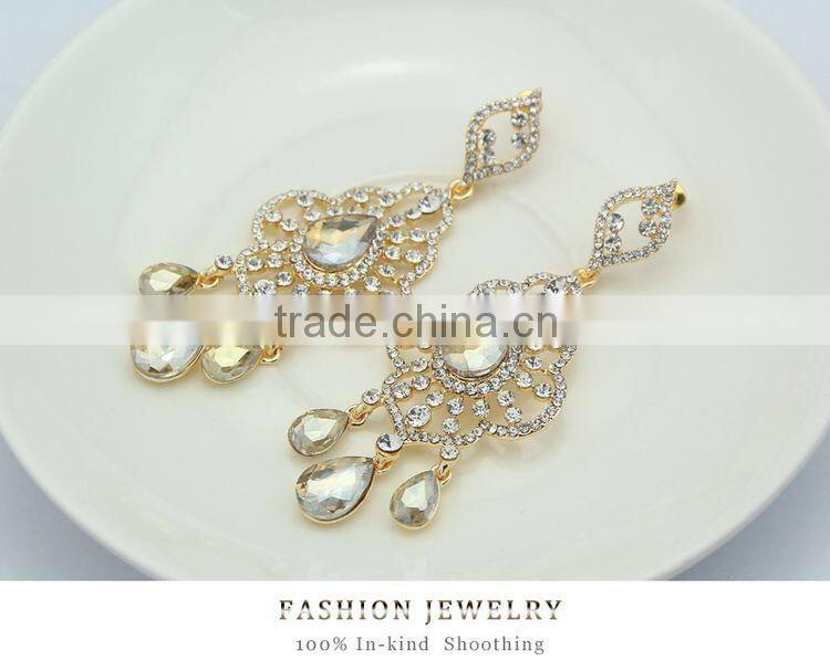 Stylish Retro Rhombus Crystal Ethnic Style Chandelier Earrings