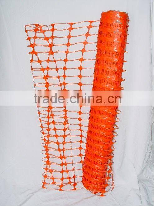 plastic road barrier fence