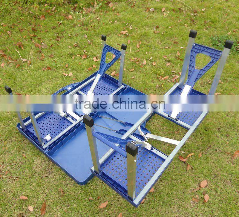 Plastic Folding Table