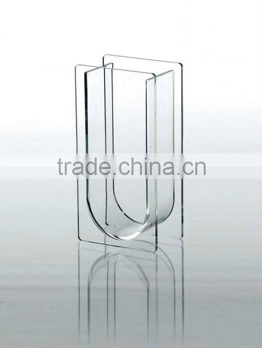 Cube acrylic vase