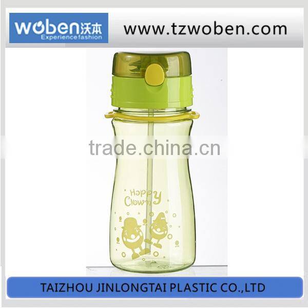factory plastic bottle with silicone straw