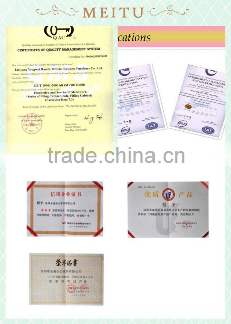 Hot sale modern knock down steel 4-door bathroom cabinet