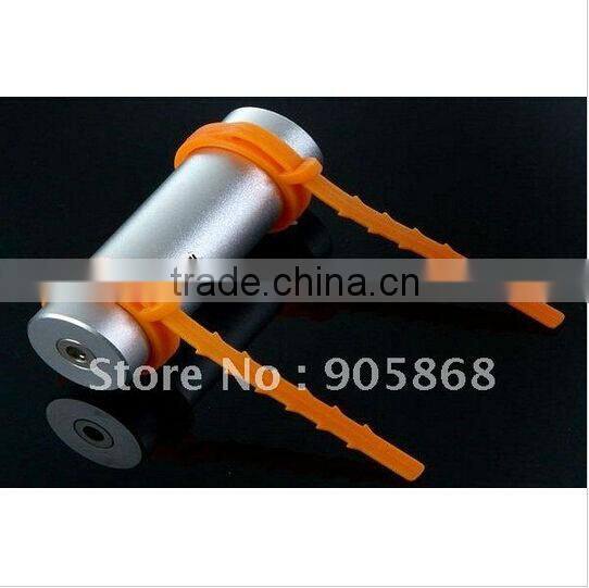 4GB Swimming Diving Water IP*8 Waterproof MP3 Player FM Radio Earphone