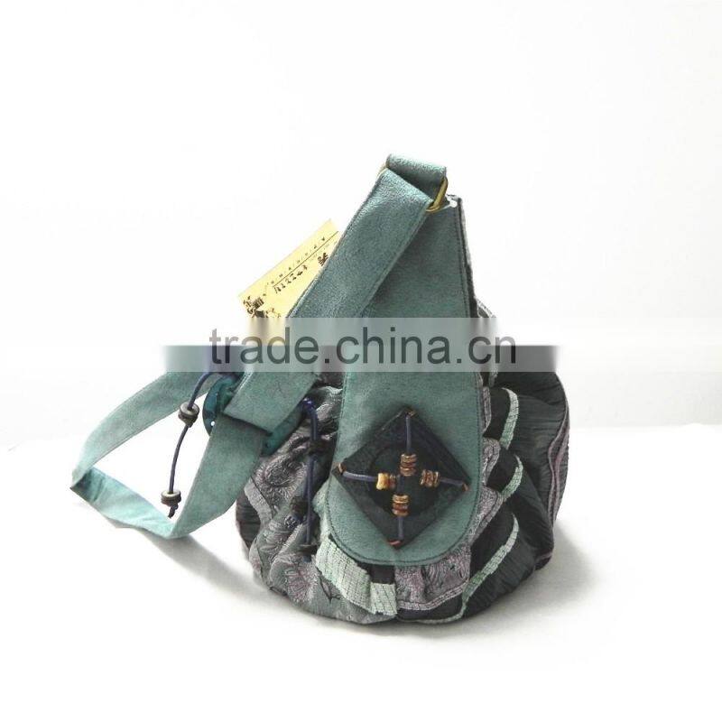 Ladies Shoulder bag with Vintage Style for Sale