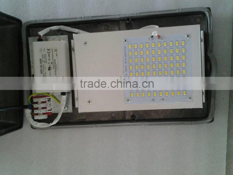 2014 Hot sale North America DLC,UL,CE,ROHS listed wall pack lightbulbs 5 years warranty