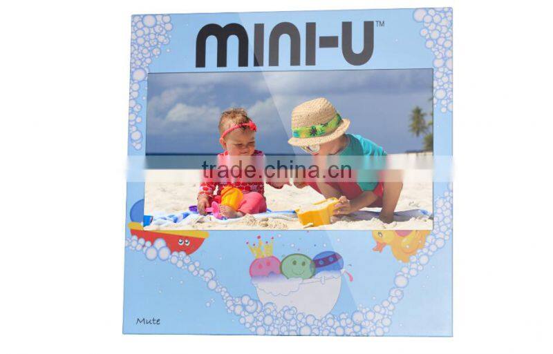 Motion sensor LCD video diaplay with stand