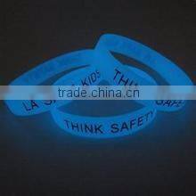 New style China supplier top quality silicon custom bracelet