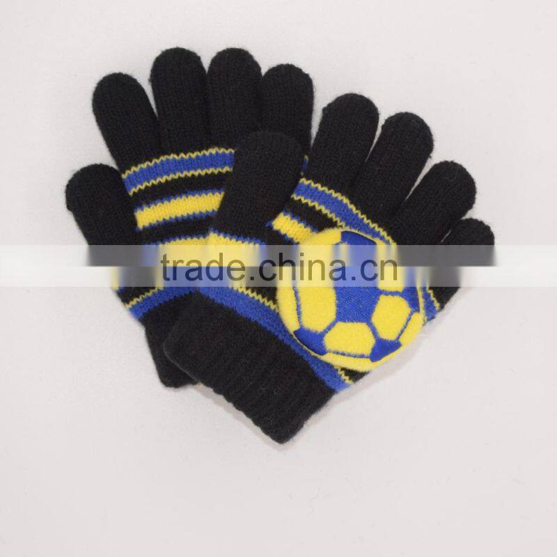 kid's extra warm knit gloves with football (in stock)