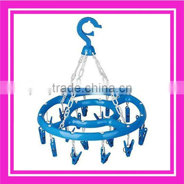 folding clothes hanger rack with clips