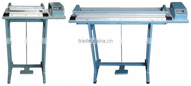 Heat cutting capper and sealing machine for plastic bags