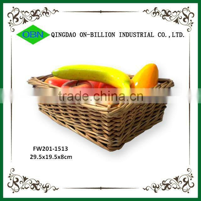 Basket lining sundries storage