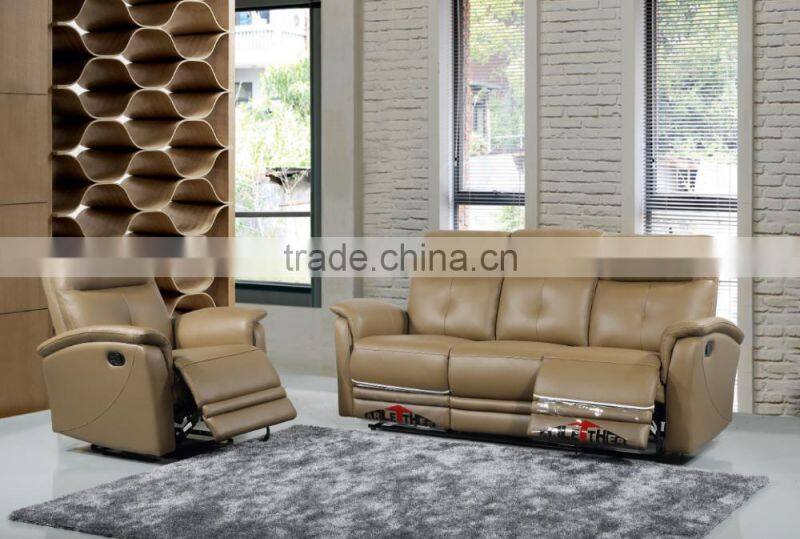 Classic comfortable Brown thick leather Recliner sofa, Sofa Size - 1 Seater, 2 Seater, 3 Seater