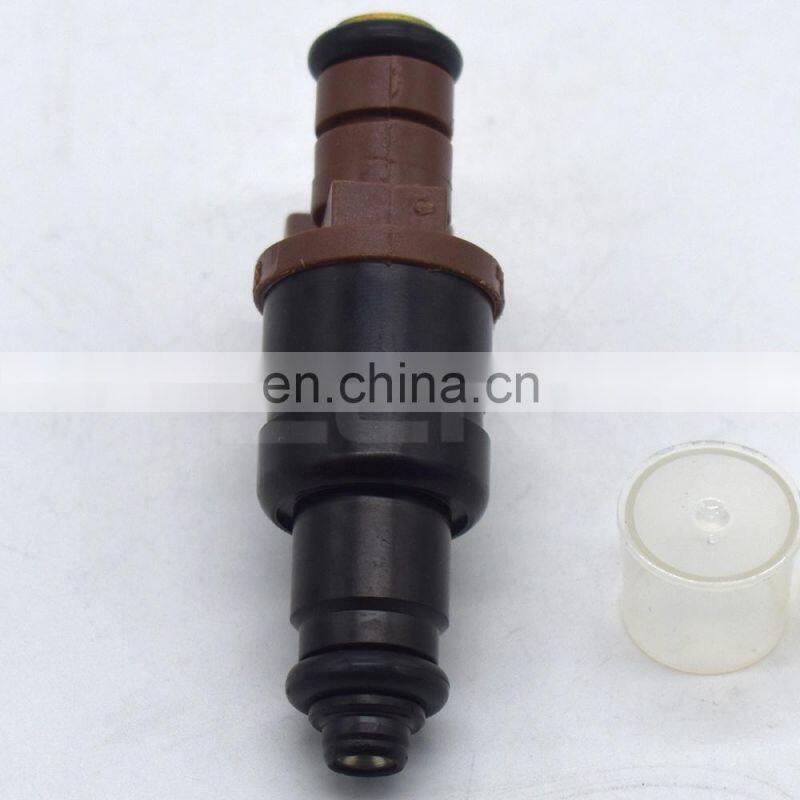 OEM Fuel Injector 90501588 for Opel 1.8 2.0 Omega B Astra Vectra B 5WK90761