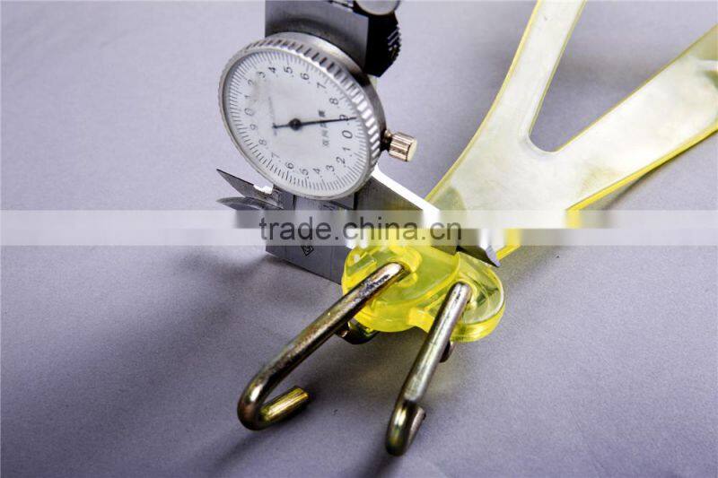 Plastic snow chain tyre chain