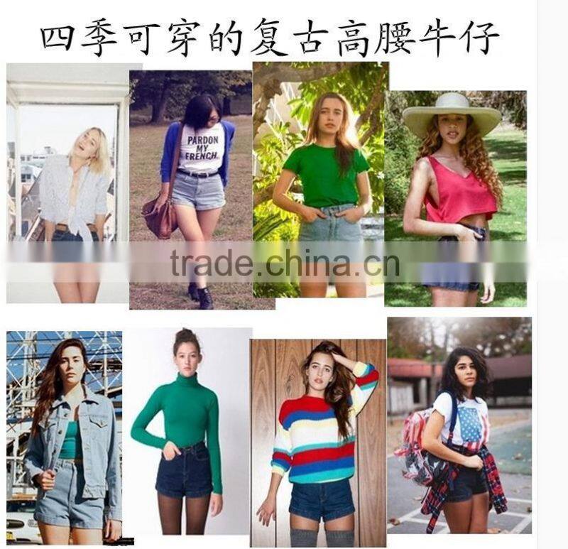 The summer of 2015 LADIES SHORTS denim shorts are a frayed hem the denim shorts