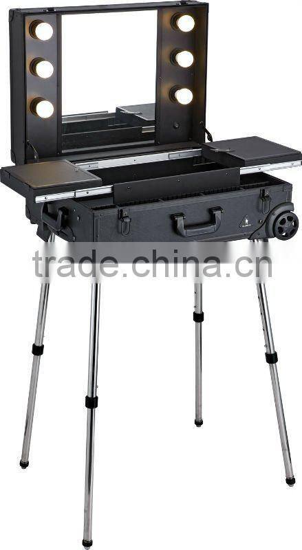 Cosmetic case with lights with legs with trolley D9610K