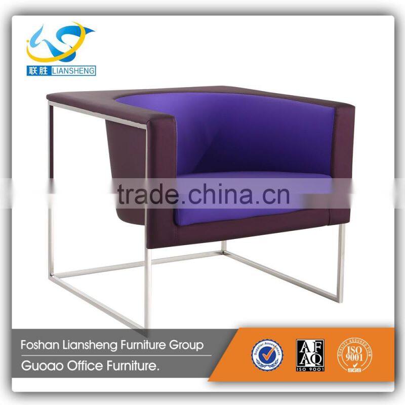 Antique single seater upholstered leather lounge chairs S878