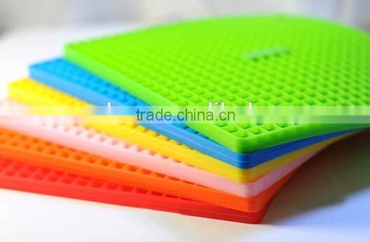 Square-shaped Non-stick silicone cup holder