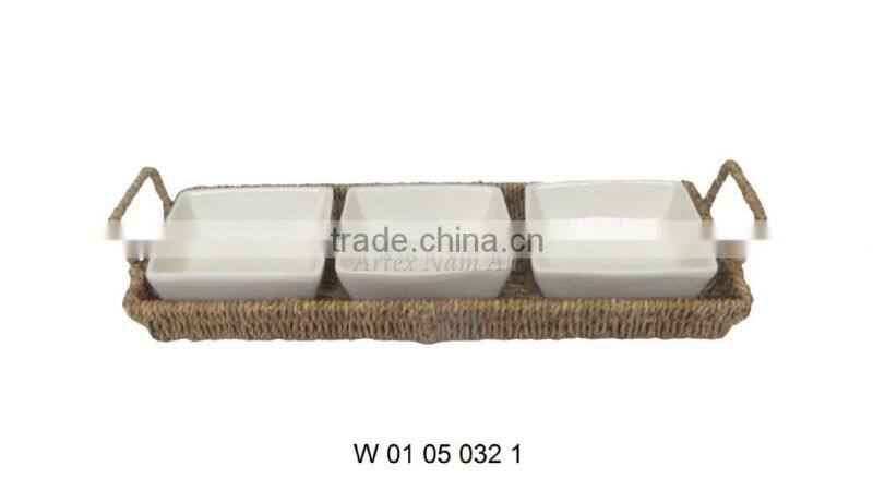 Round Seagrass Tray for Serving Tea