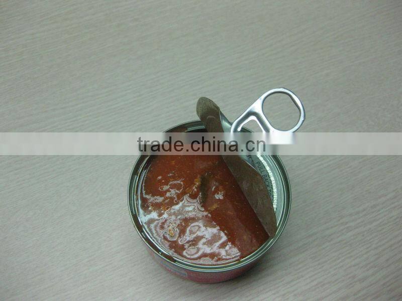 Tuna Chuck in oil FMCG products