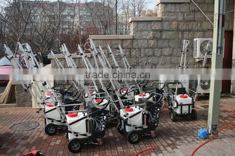 Hot sale Disinfecting Battery Powered Sprayer With Wheels
