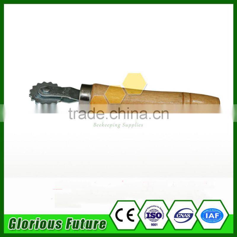 High quality China wire embedder for bee frame and foundation