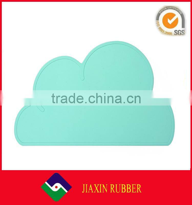2017 New design silicone dinner placemat, waterproof baby mat for family use