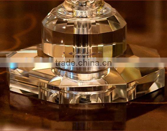 Luxury clear K9 crystal carving table lamp with white lampshade