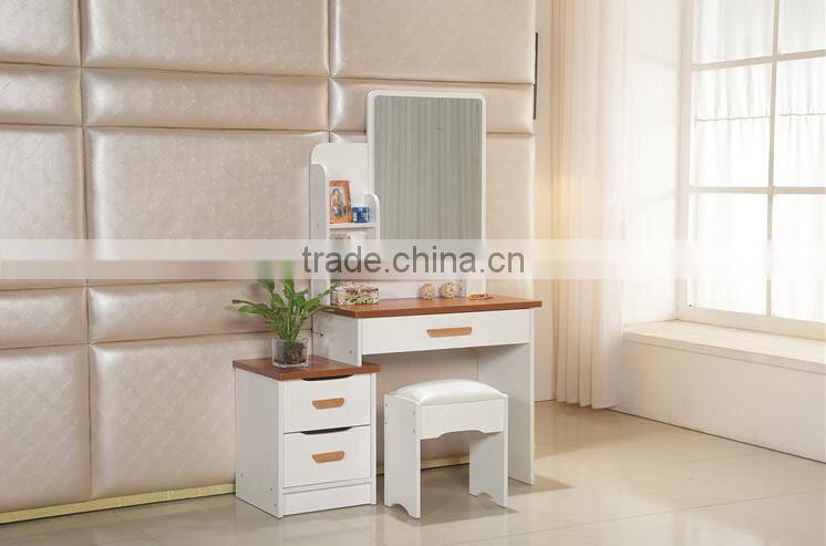 simple dressing table / dressing table designs for bedroom