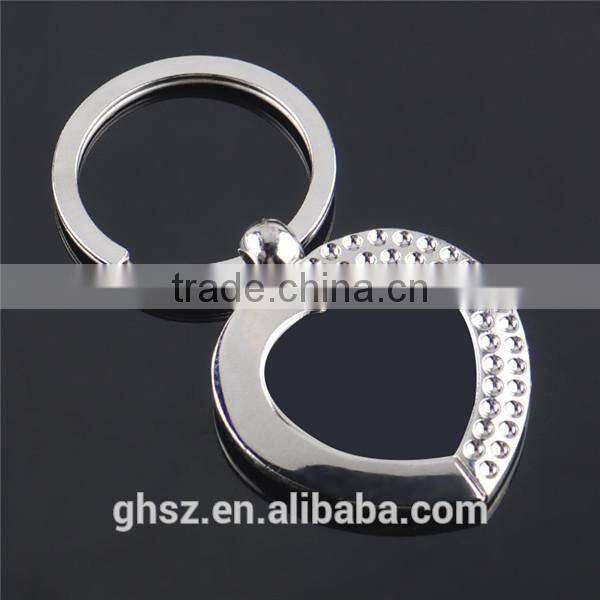 Custom metal keychain, metal keyring, souvenir key holder manufacturer