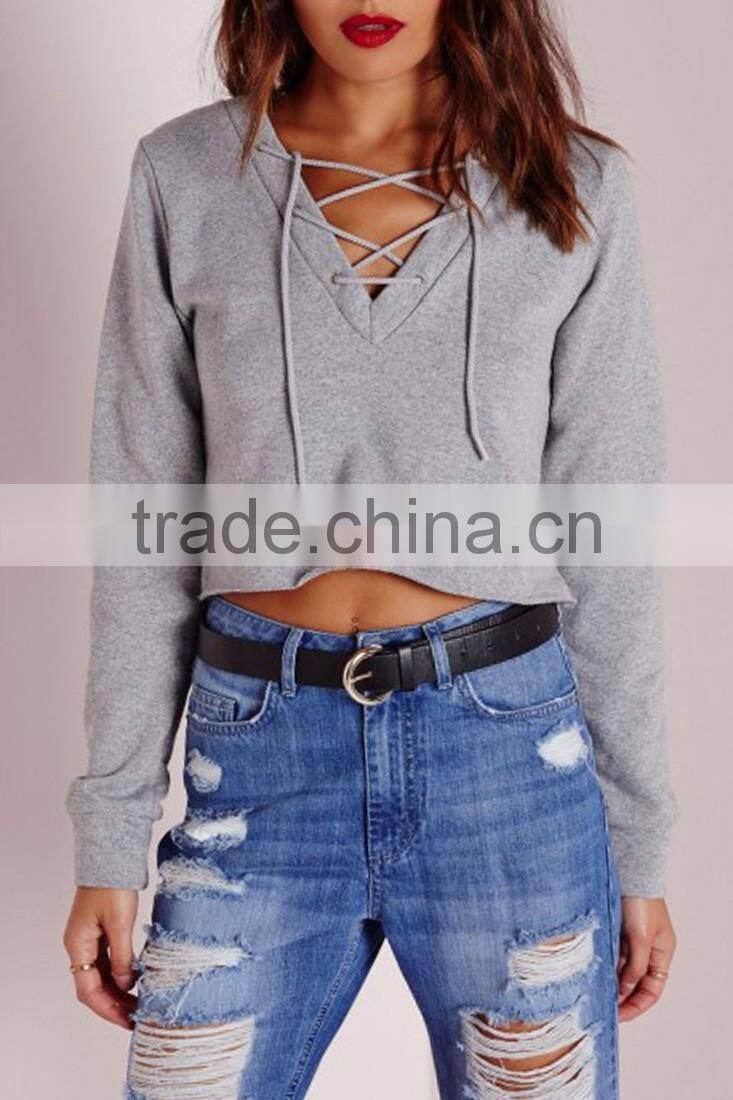 Wholesale cheap comfortable bulk plain slim fitness drawsting V neck crop top hoodies for women