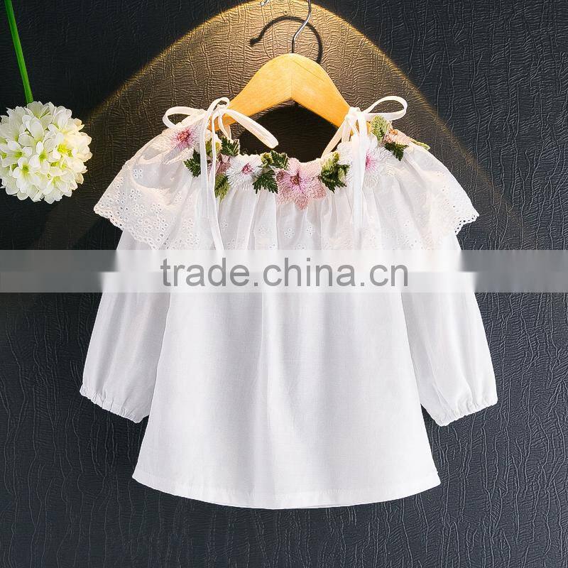 Children's 2017 girls flower embroidery long sleeve white shirt lace collar little girl strapless shirt tank top