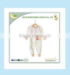 High quality red knitted beret hats for unisex