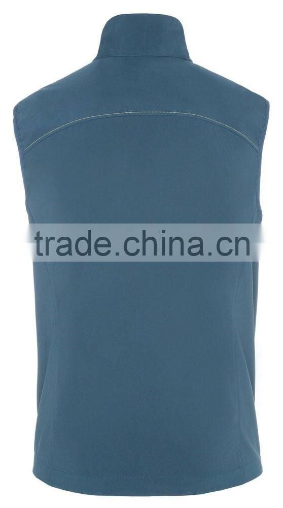 Cheap mens comfortable breathable sleeveless softshell jacket