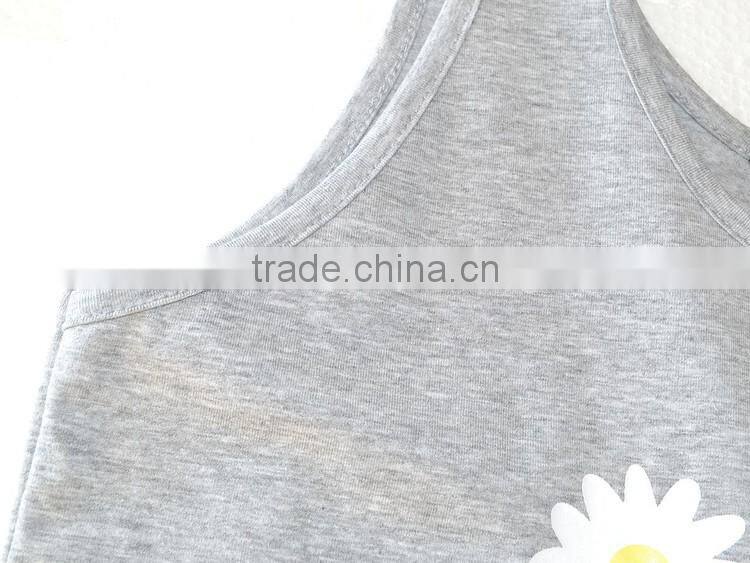 2015 Basic style of women tank tops with three little flowers print in the middle / soft and breathable to your body