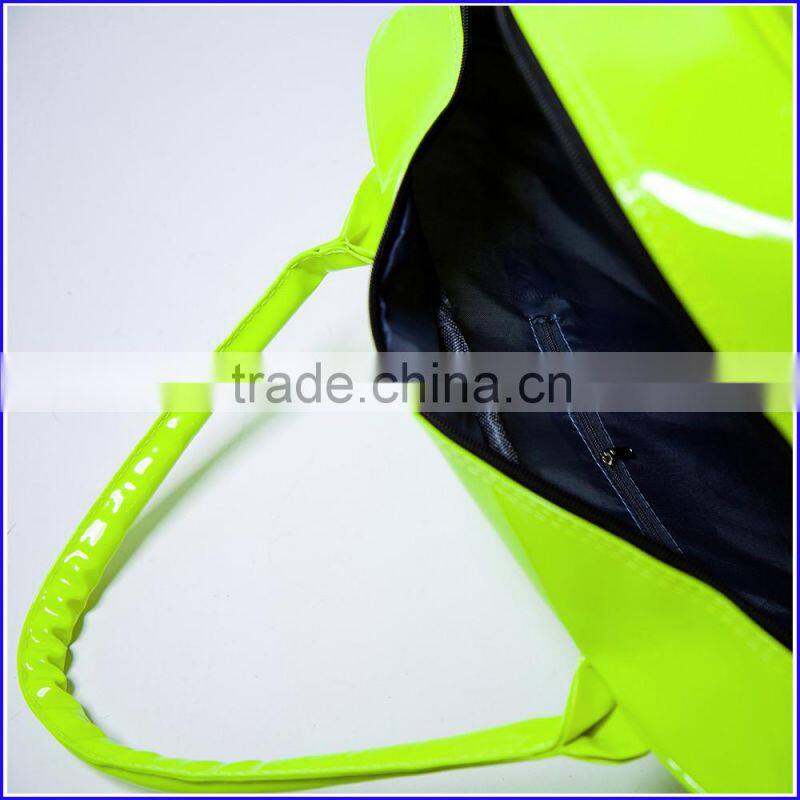 Made in China fashion foldable zipper canvas travel gym bag