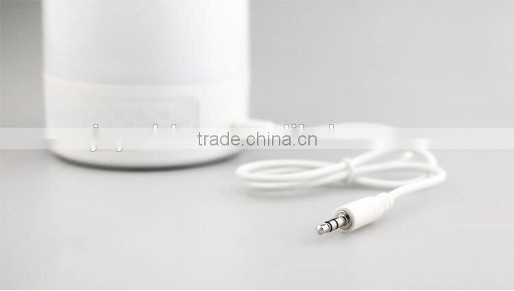 Fashion jewelry mini bluetooth speaker with led light