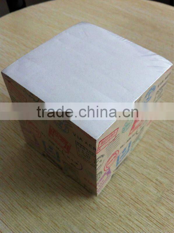 Office memo pad cube with pen holder