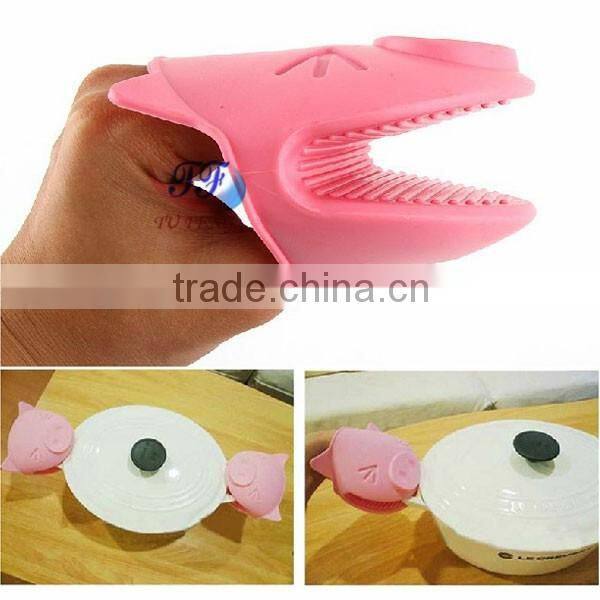 2016 pig shape heat resistant kitchen utensils silicone bbq oven mitt