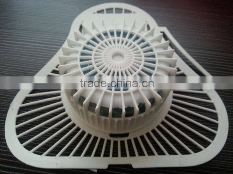 urinal screen with para-deodorant block