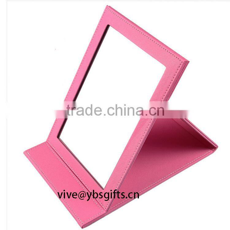 Black portable makeup mirror