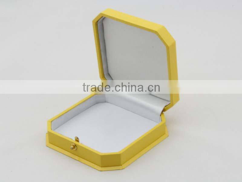 Custom Luxury jewelry box packaing with satin lining in yellow