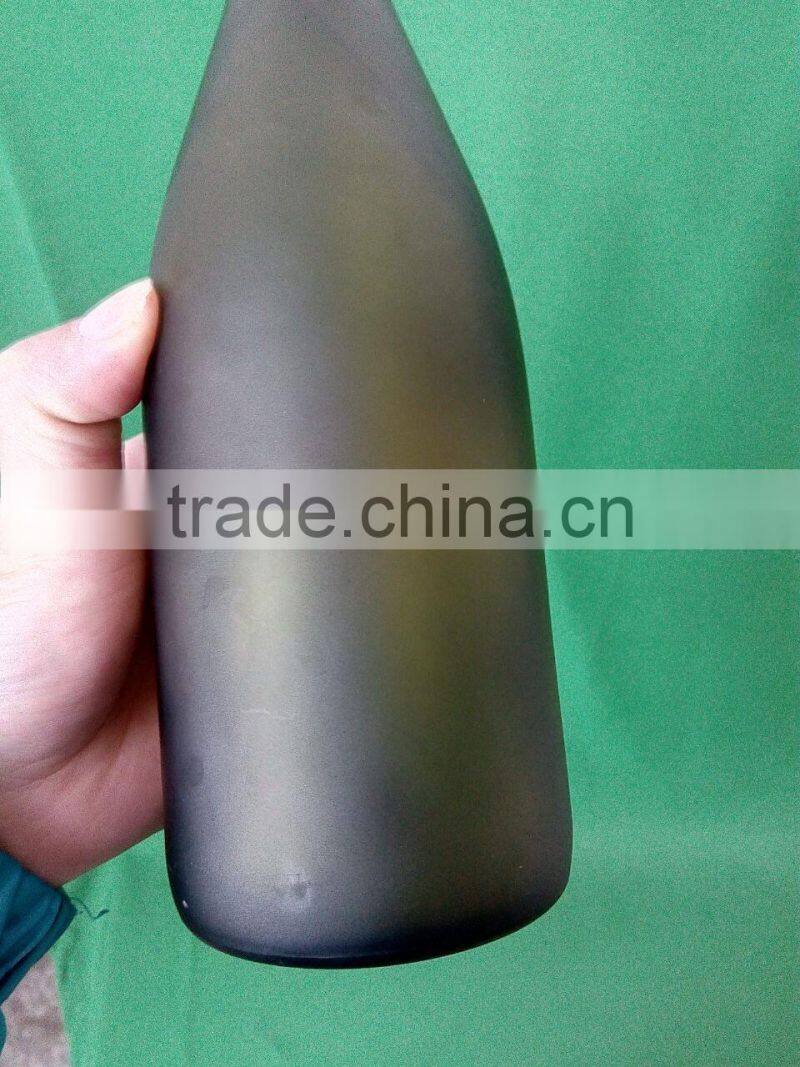 750 ml green frosted enzyme bottle with cork