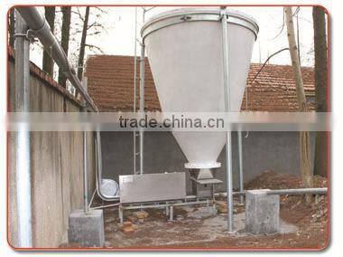pig animal farming / farm equipment