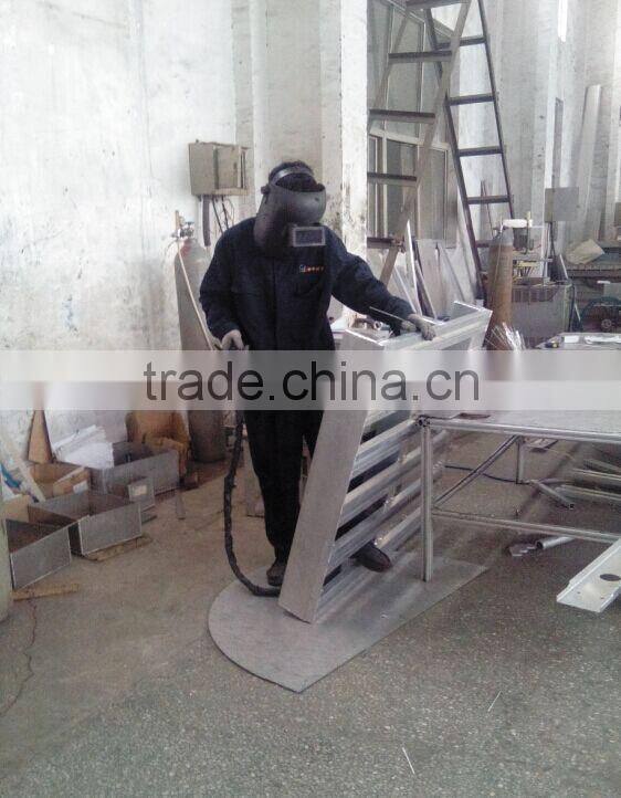 4-way 3 runner aluminum pallet for storge