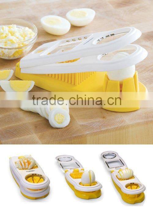 Egg slicer