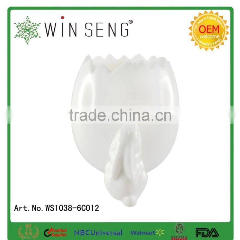 White Ceramic Rabbit design decorative ashtray
