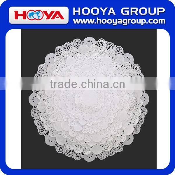 24PCS Dia. 4" 8" 10" White Round Disposable Lace Paper Doilies Cake Placemats for Cookies Wedding Cupcake Dessert