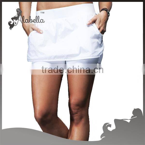 Fashion white short pants with skirt