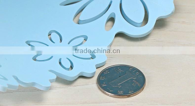 flower design plastic deskside waste basket middle east market garbage can